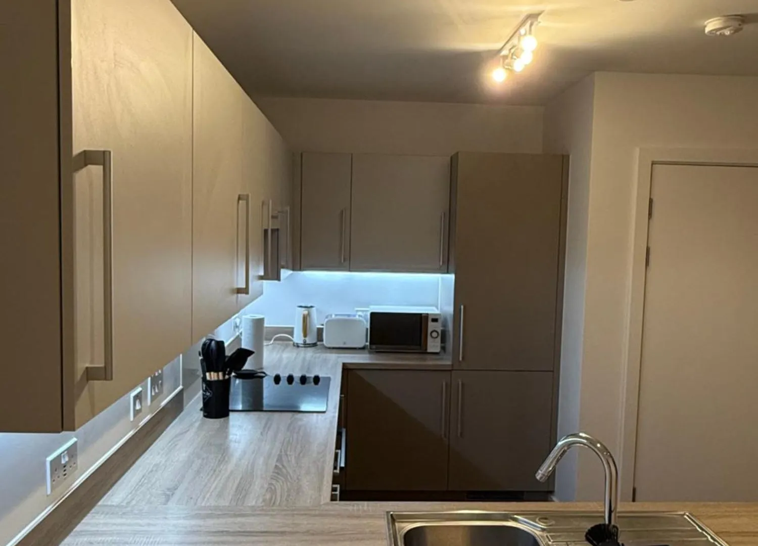 Guest house Dynamic Luxury 2 Bedroom Apartment Barking  United Kingdom